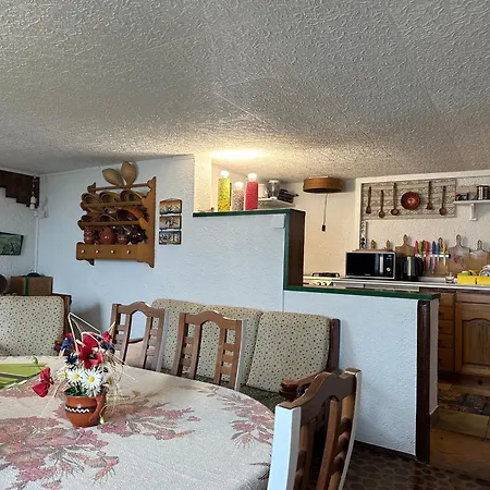 Pohar Appartamento Log pod Mangartom